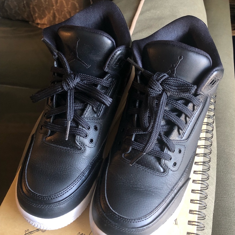 Air Jordan 3 Retro Youth’s Shoe (2016 Release)